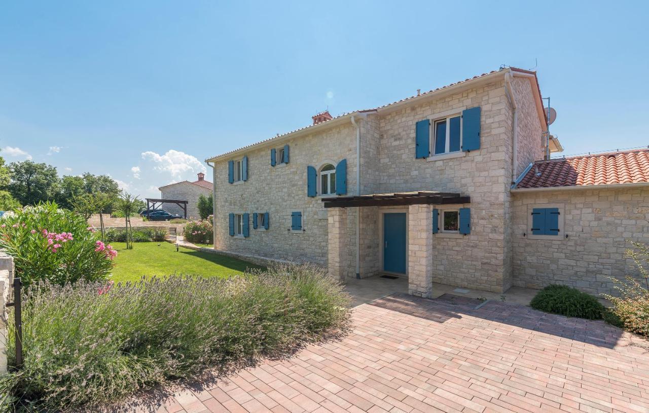 Villa Sterpazzi - Near Porec With Sea View, Private Jacuzzi, Sauna And Pool Višnjan エクステリア 写真